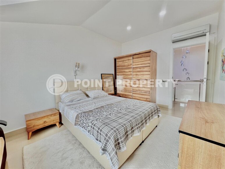 Spacious duplex 160 m², Kargicak district, next to the sea, sea view-id-10282-photo-6