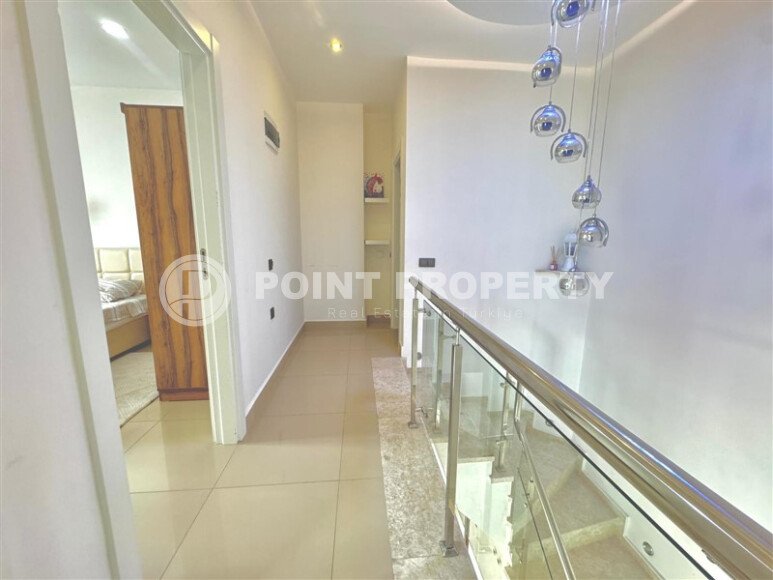 Spacious duplex 160 m², Kargicak district, next to the sea, sea view-id-10282-photo-7