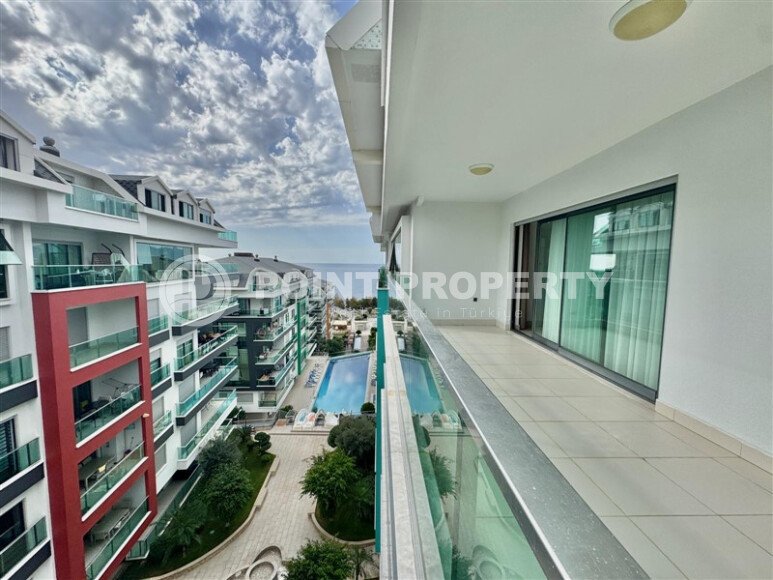 Spacious duplex 160 m², Kargicak district, next to the sea, sea view-id-10282-photo-11