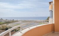 Просторная двухкомнатная квартира 125 м² с видом на море на первой береговой линии в Демирташе-id-10293-фото-2