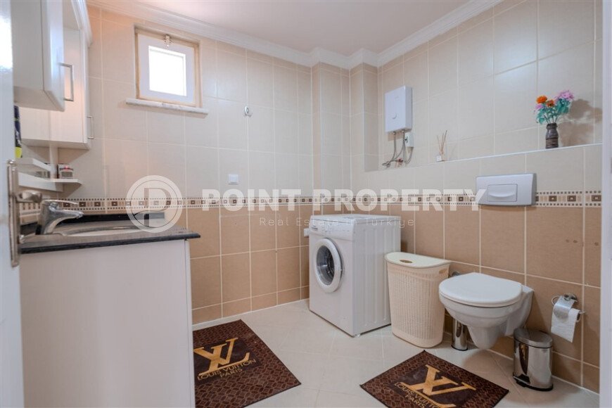 Просторная двухкомнатная квартира 125 м² с видом на море на первой береговой линии в Демирташе-id-10293-фото-14