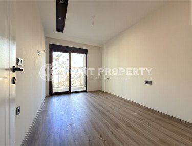 A modern, spacious 70 m² apartment in a new complex with rich infrastructure in the Oba area of Alanya-id-10299-photo-4