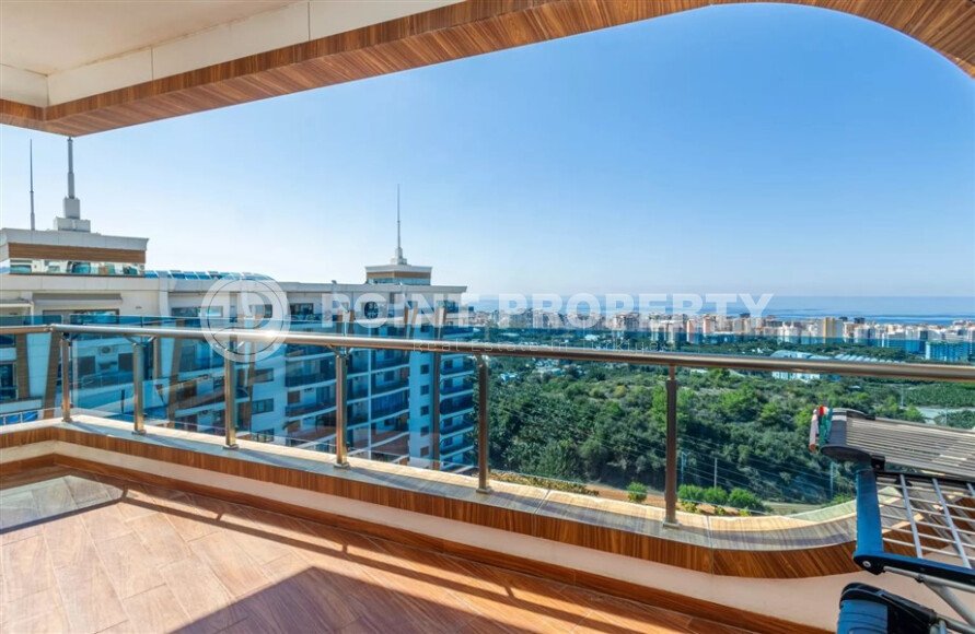 Великолепный просторный пентхаус 354 м² в жилом комплексе с богатой инфраструктурой в Махмутларе, Аланья-id-10303-фото-12