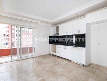 A bright 100 m² apartment in a cozy complex with a swimming pool and infrastructure in the Cikcilli area.-id-10314-photo-2