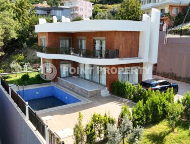 Stylish villa with modern design in a prestigious area of Alanya - Upper Oba-id-6014-photo-2