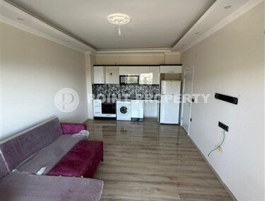 50 m² apartment with sea views, at an affordable price, Demirtaş district-id-10338-photo-2