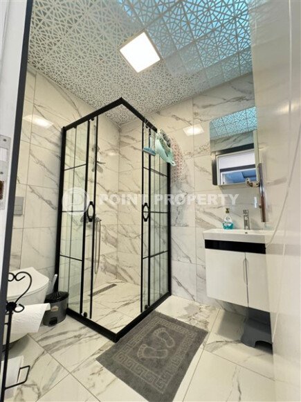 Просторная двуспальная квартира 2+1 115 м² в жилом комплексе с полной инфраструктурой, Махмутлар-id-10342-фото-9