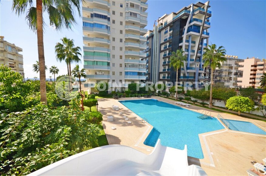 Spacious 2+1 apartment 125 m² with sea views in a residential complex with full infrastructure, Mahmutlar-id-10343-photo-1