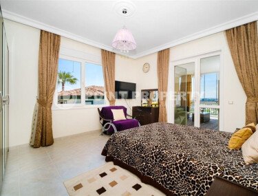 Spacious 3+1 villa in a complex with infrastructure in the Konakli area, residence permit-id-10347-photo-5