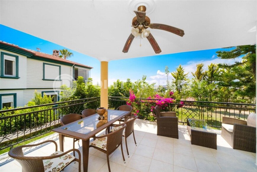 Spacious 3+1 villa in a complex with infrastructure in the Konakli area, residence permit-id-10347-photo-14