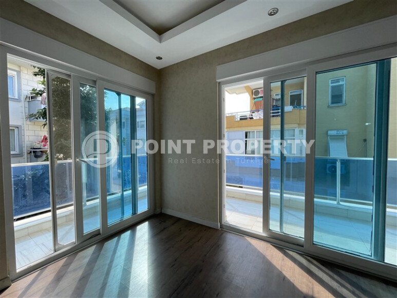 2+1 apartment in the Oba area, 300 meters from the sea-id-10351-photo-3