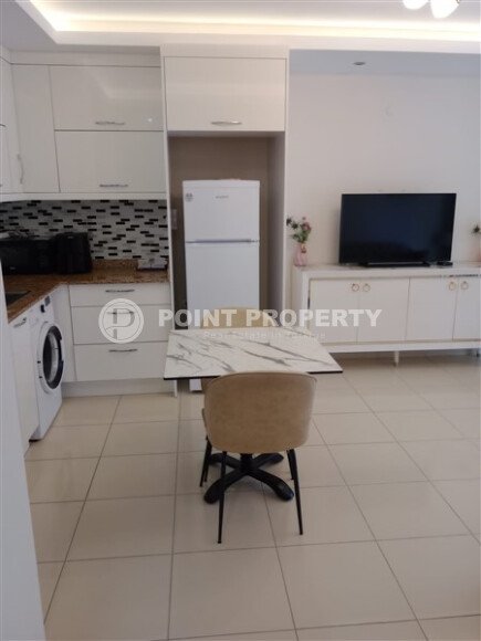 Просторная светлая квартира 1+1, 70 м² с мебелью и техникой в современном жилом комплексе в Обагёле-id-10381-фото-3