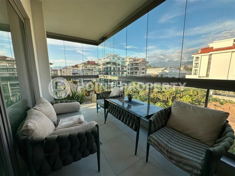 Квартира 2+1, 105 м² на первой линии моря в Кестеле с видом на море-id-10386-фото-1