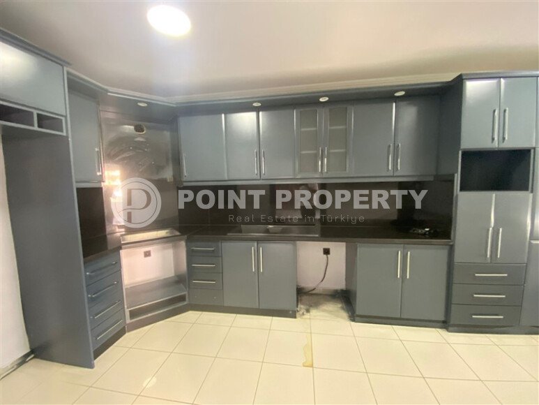 Garden duplex 4+1 – 250 m² in Mahmutlar area-id-10391-photo-6