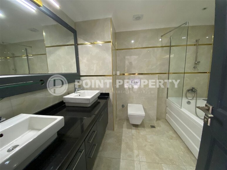 Garden duplex 4+1 – 250 m² in Mahmutlar area-id-10391-photo-17