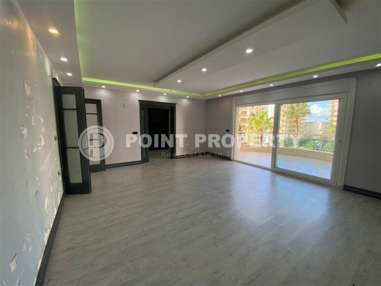 Garden duplex 4+1 – 250 m² in Mahmutlar area-id-10391-photo-24