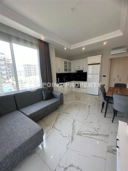 Квартира 2+1, 95 м² на первой линии моря в респектабельном районе Кестель-id-10396-фото-1