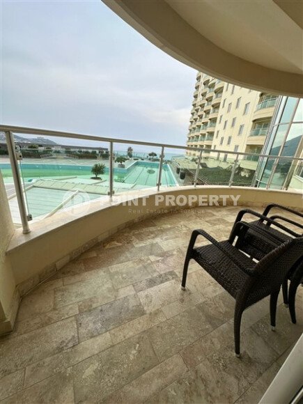 Комфортабельная квартира – 110 м² в комплексе с отелем, район Каргыджак, вид на море-id-10402-фото-10