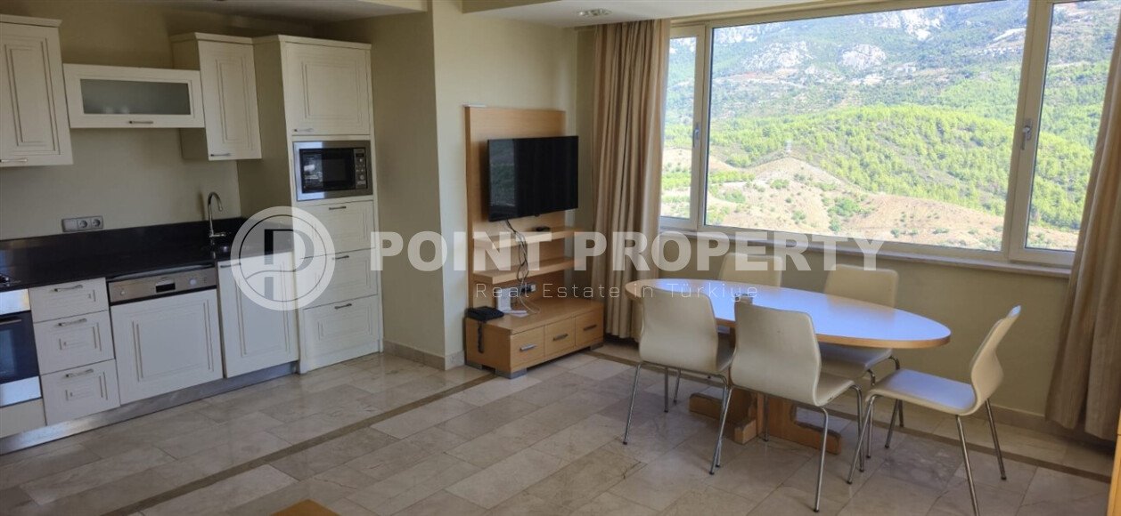 Spacious apartment – 140 m² in a hotel complex, Kargicak district, mountain view-id-10404-photo-3