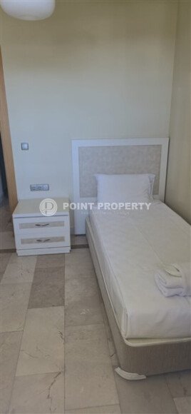 Spacious apartment – 140 m² in a hotel complex, Kargicak district, mountain view-id-10404-photo-12