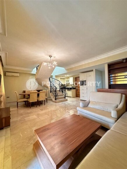 Видовой дуплекс – 110 м² в комплексе с отелем, район Каргыджак, вид на море и горы-id-10405-фото-2