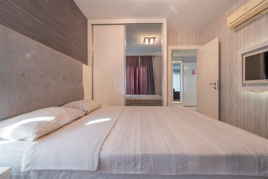 1+1 apartment in the center of Alanya, 48 m², near Cleopatra Beach - citizenship and residence permit-id-10432-photo-7