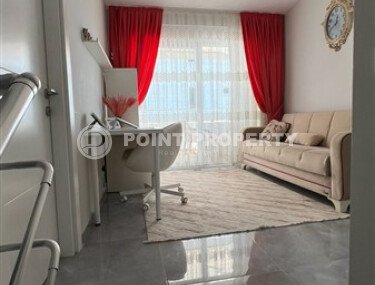 Two-level 3+1 apartment in Mahmutlar, 140 m², in a complex near the sea-id-10446-photo-4