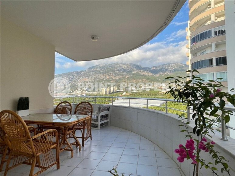 Large 2+1 apartment – 115 m2 with beautiful mountain views in Mahmutlar-id-10449-photo-6