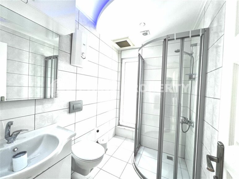 Spacious 2+1 apartment – 100 m2 with a beautiful view of the pool and surrounding area in Mahmutlar-id-10450-photo-6