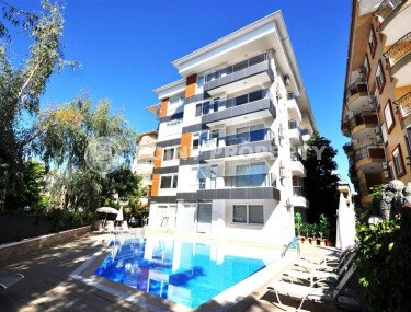 Elegant 4+1 duplex 200 m² in Obagol with a residence permit and mountain views-id-10452-photo-2