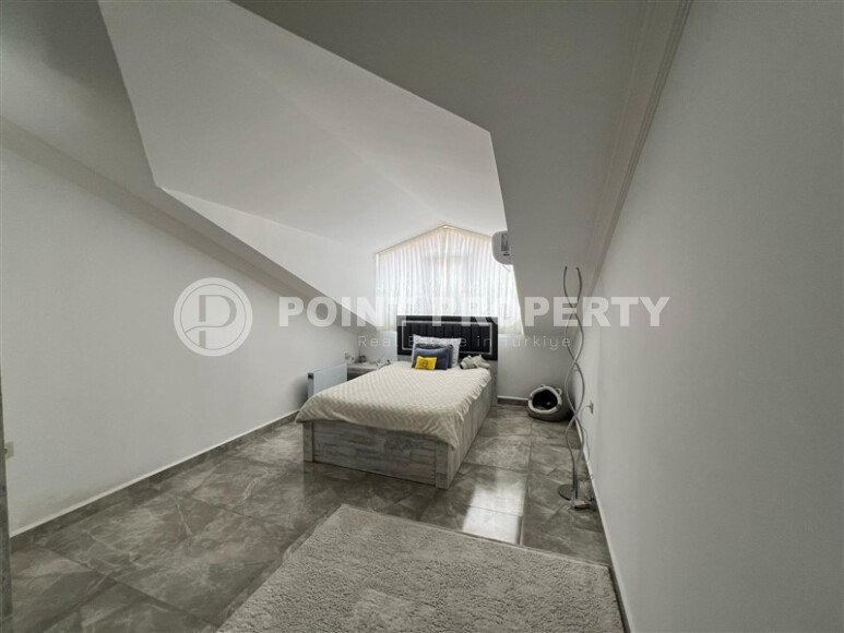 Elegant 4+1 duplex 200 m² in Obagol with a residence permit and mountain views-id-10452-photo-7