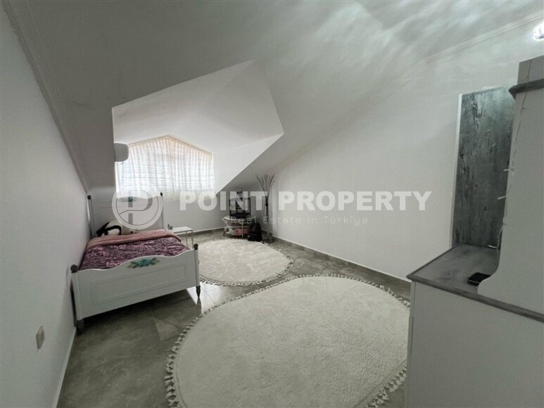 Elegant 4+1 duplex 200 m² in Obagol with a residence permit and mountain views-id-10452-photo-9