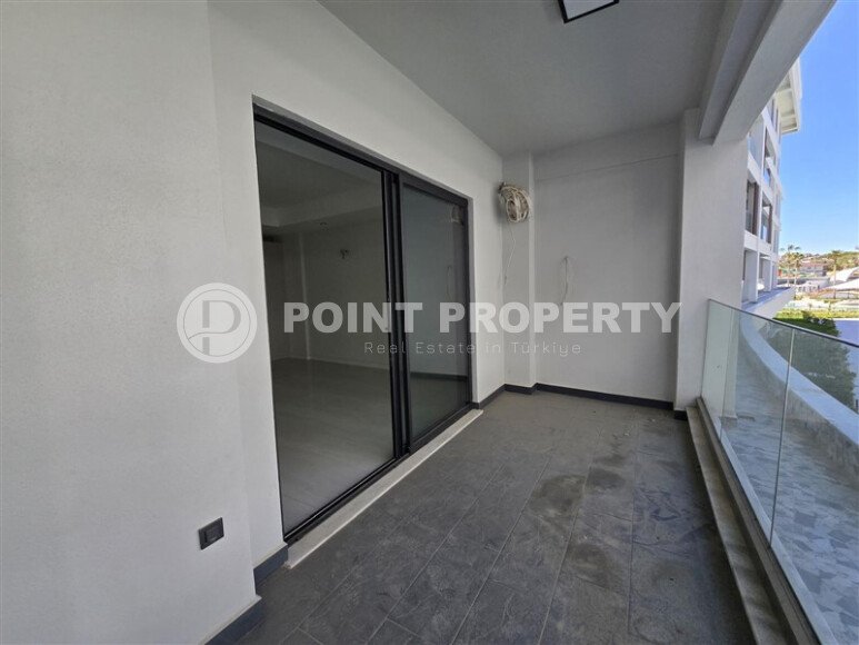 Современная квартира 129 м² в Тюрклере с панорамными окнами и инфраструктурой отеля-id-10458-фото-12