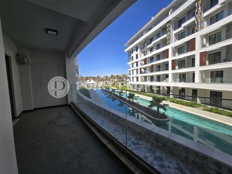 Современная квартира 129 м² в Тюрклере с панорамными окнами и инфраструктурой отеля-id-10458-фото-26