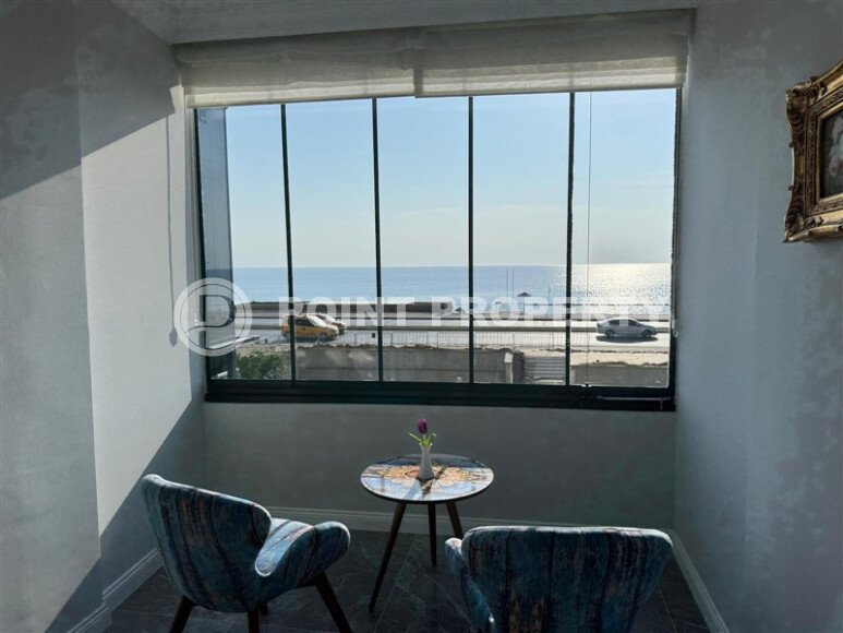 Apartment 2+1 on the Mediterranean coast in the center of Tosmur.-id-4199-photo-1