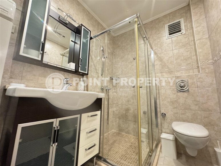 Apartment 2+1 on the Mediterranean coast in the center of Tosmur.-id-4199-photo-14