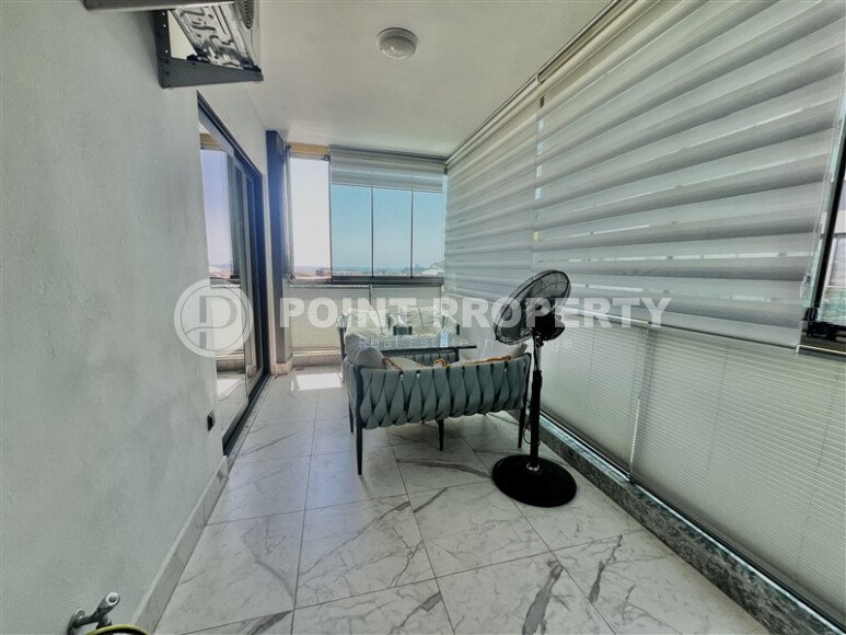 Квартира 3+1 в центре Алании с видом на море и крепость, ВНЖ-id-10470-фото-9