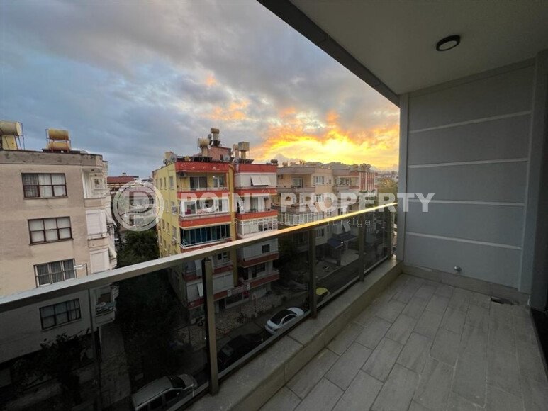 Stunning five-room penthouse in a new residence built in 2022, Alanya center-id-4673-photo-7