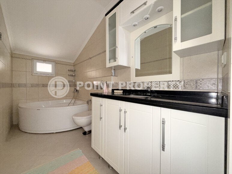 Atmospheric two-level apartment on the first line from the sea, near the famous Cleopatra Beach-id-7896-photo-16