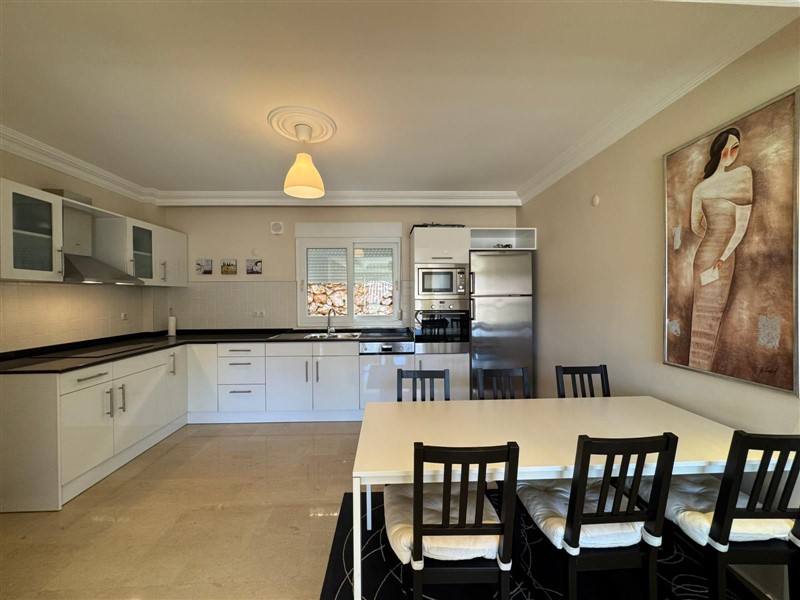 Таунхаус 3+1 с мебелью в районе Тепе-id-10494-фото-8