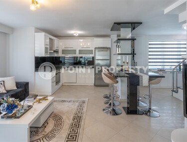 View comfortable penthouse 4+1, 240 m², on the first coastline in the Alanya region - Oba.-id-2499-photo-1