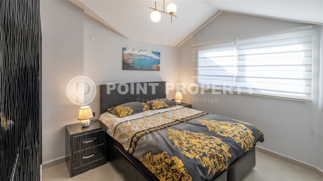 View comfortable penthouse 4+1, 240 m², on the first coastline in the Alanya region - Oba.-id-2499-photo-15