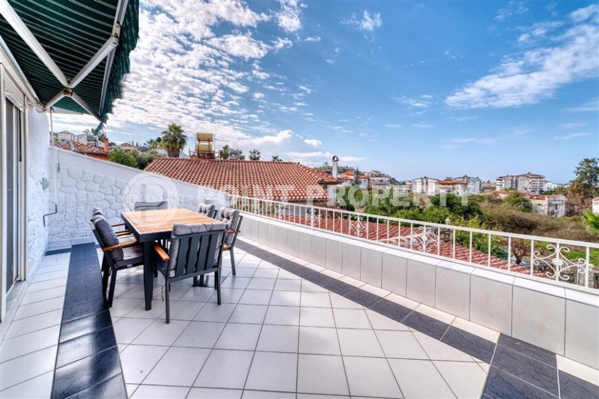 Элегантная приватная вилла 250 м², с большой территорией, район Тюрклер, ВНЖ-id-10521-фото-8