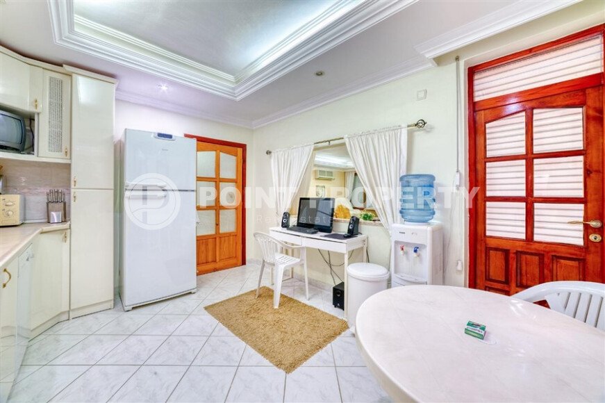 Panoramic apartment 140 m², Obagol district, first line, sea view, residence permit-id-10530-photo-9