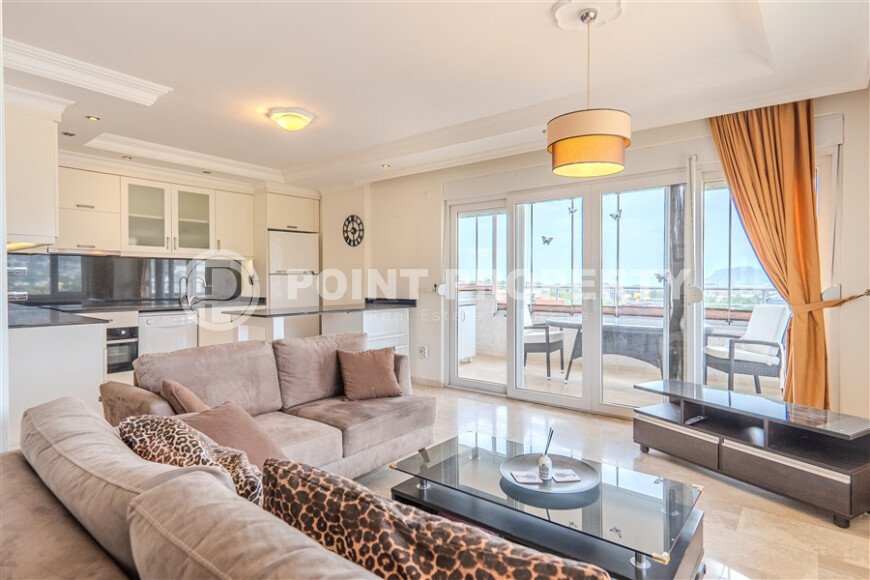 Spacious 180 m² penthouse in Oba with panoramic mountain views-id-10532-photo-1