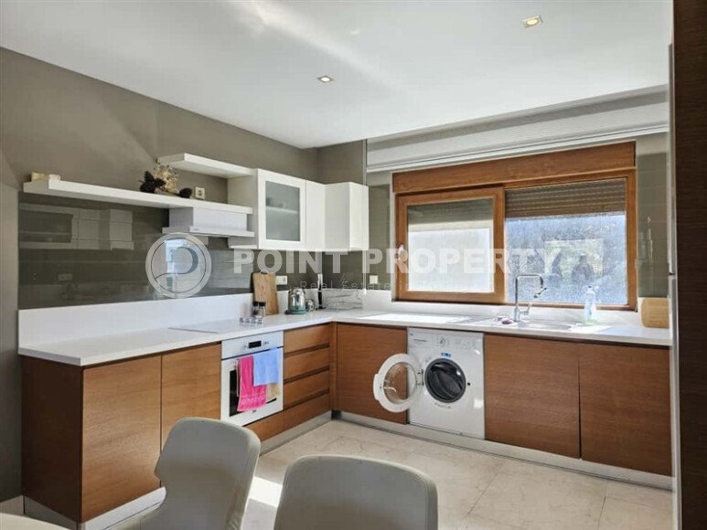 Просторная квартира 145 м² с видом на море в районе Каргыджак-id-10537-фото-9