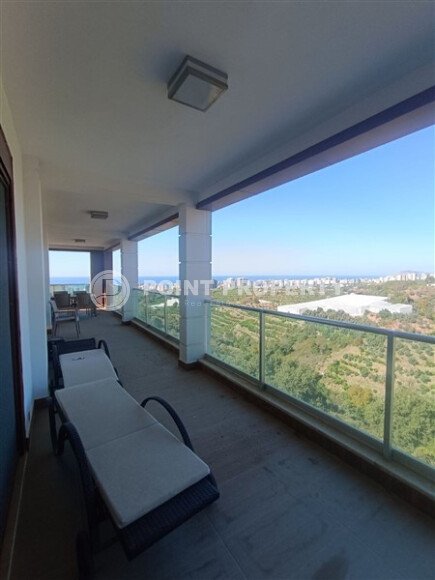 Просторная квартира 145 м² с видом на море в районе Каргыджак-id-10537-фото-27