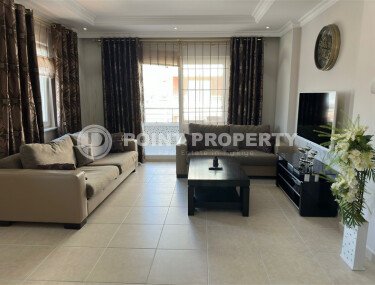 Просторная квартира 135 м² с застеклёнными балконами, район Тосмур-id-10546-фото-2