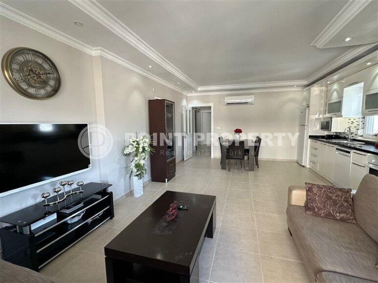 Просторная квартира 135 м² с застеклёнными балконами, район Тосмур-id-10546-фото-6