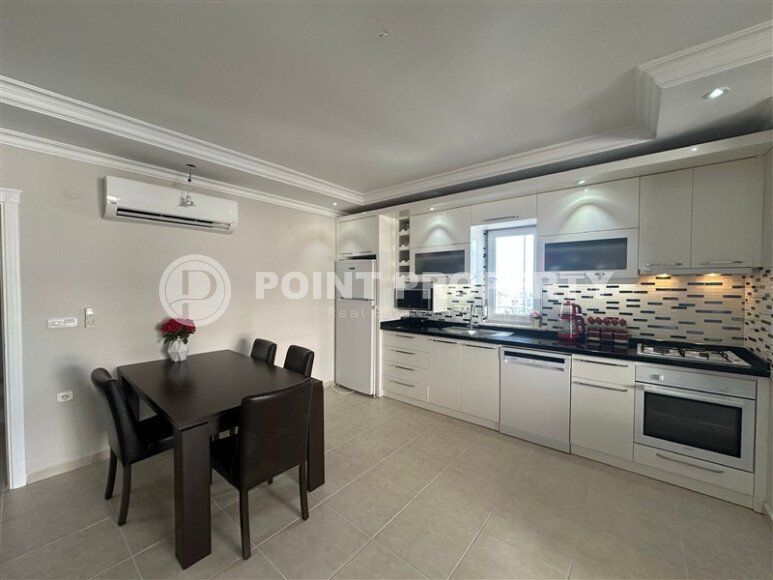 Просторная квартира 135 м² с застеклёнными балконами, район Тосмур-id-10546-фото-13